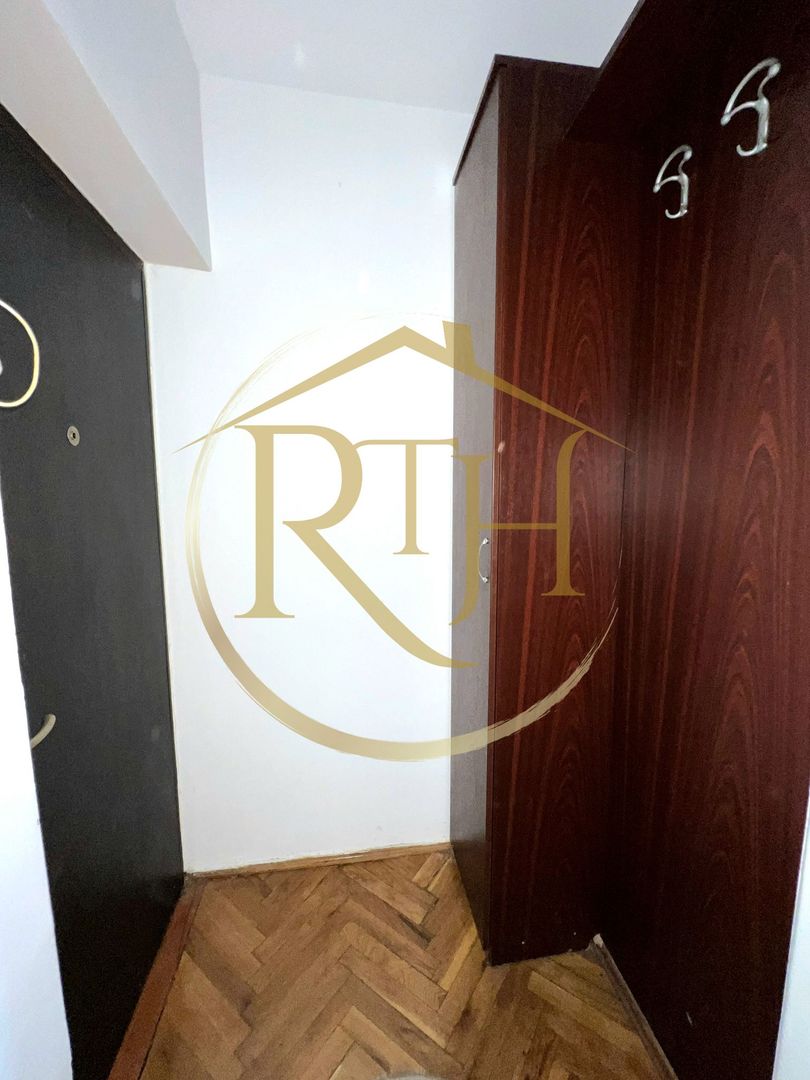 Inchiriez apartament cu 3 camere zona Olimpia , 380 euro/luna. - Poză 18