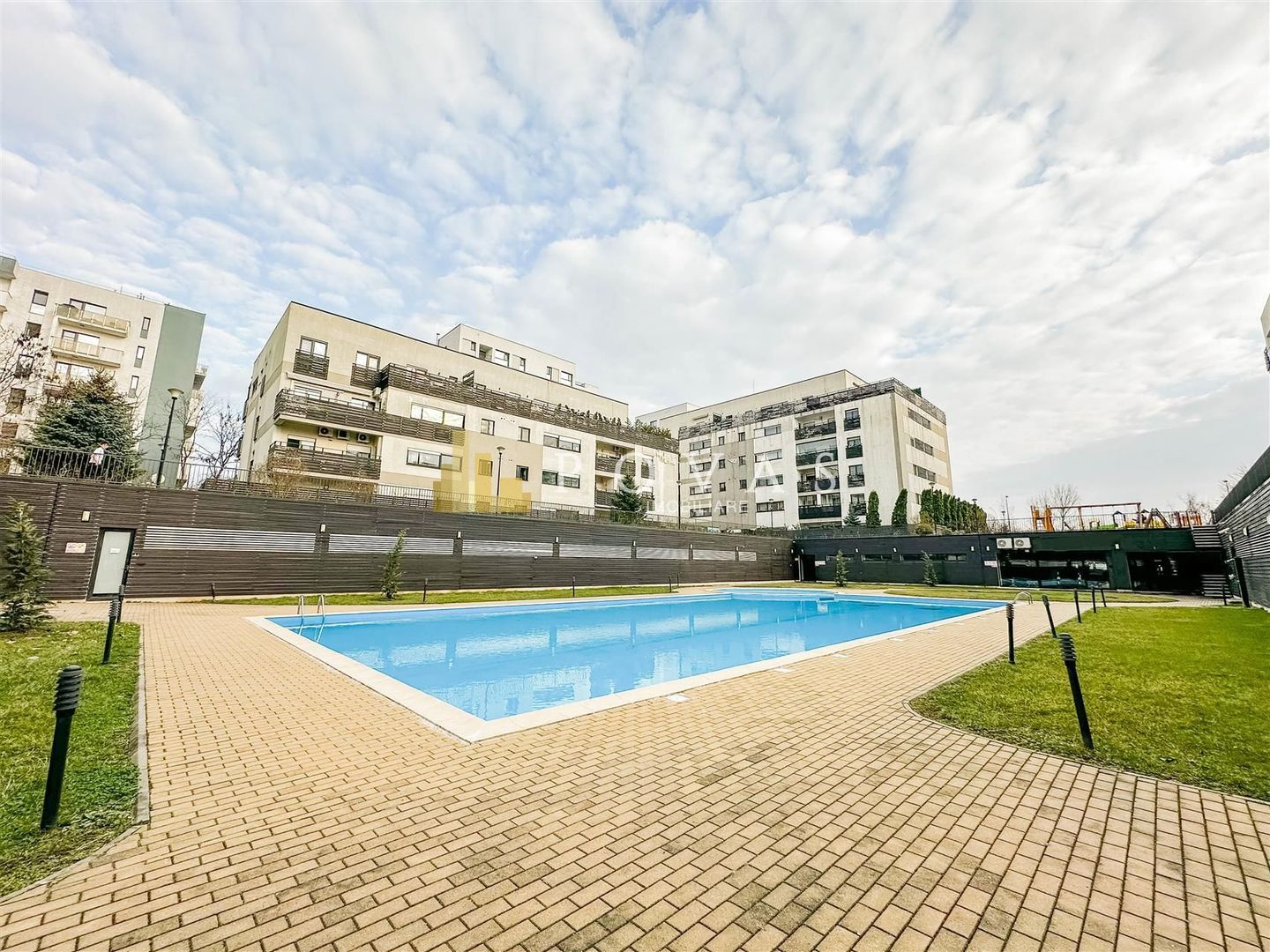 Inchiriere Apartament 3 Camere Erou Iancu Nicolae Natura Residence - Poză 1