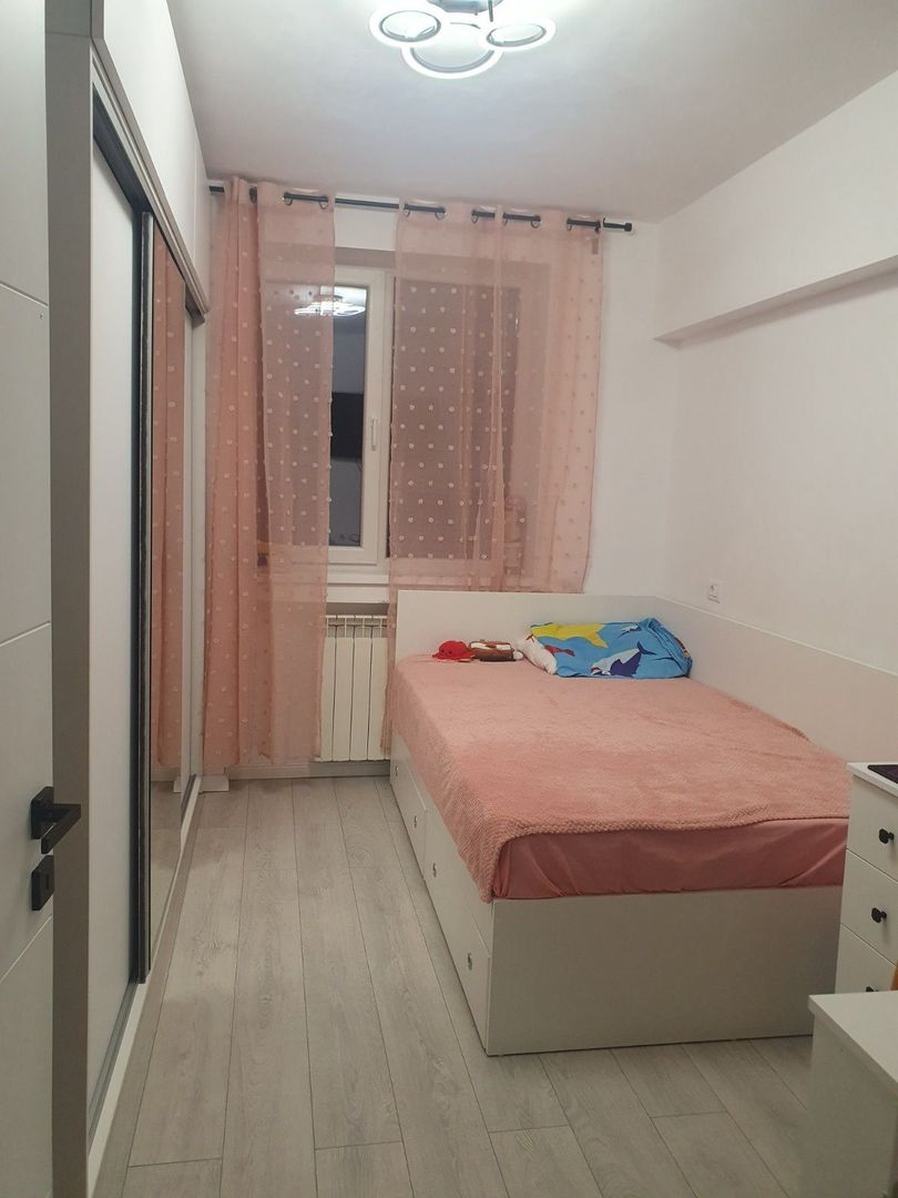 De vanzare Apartament 3 camere, ULTRACENTRAL, Tineretului - Poză 3
