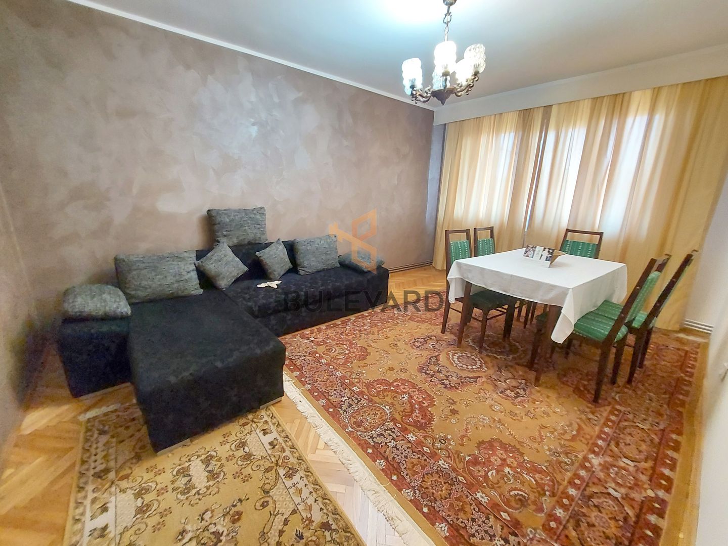 Apartament cu 3 camere decomandate! - Poză 1