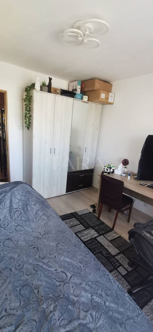 Apartament 4 camere decomandat – zonă Penny, ideal pentru investitie. - Poză 3