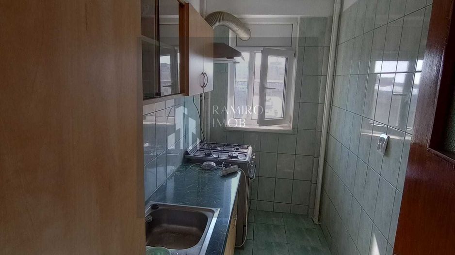 2 camere decomandat Brancoveanu - Poză 3