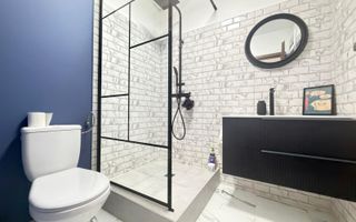 Casa finisata modern - zona centrala! - Poză 12