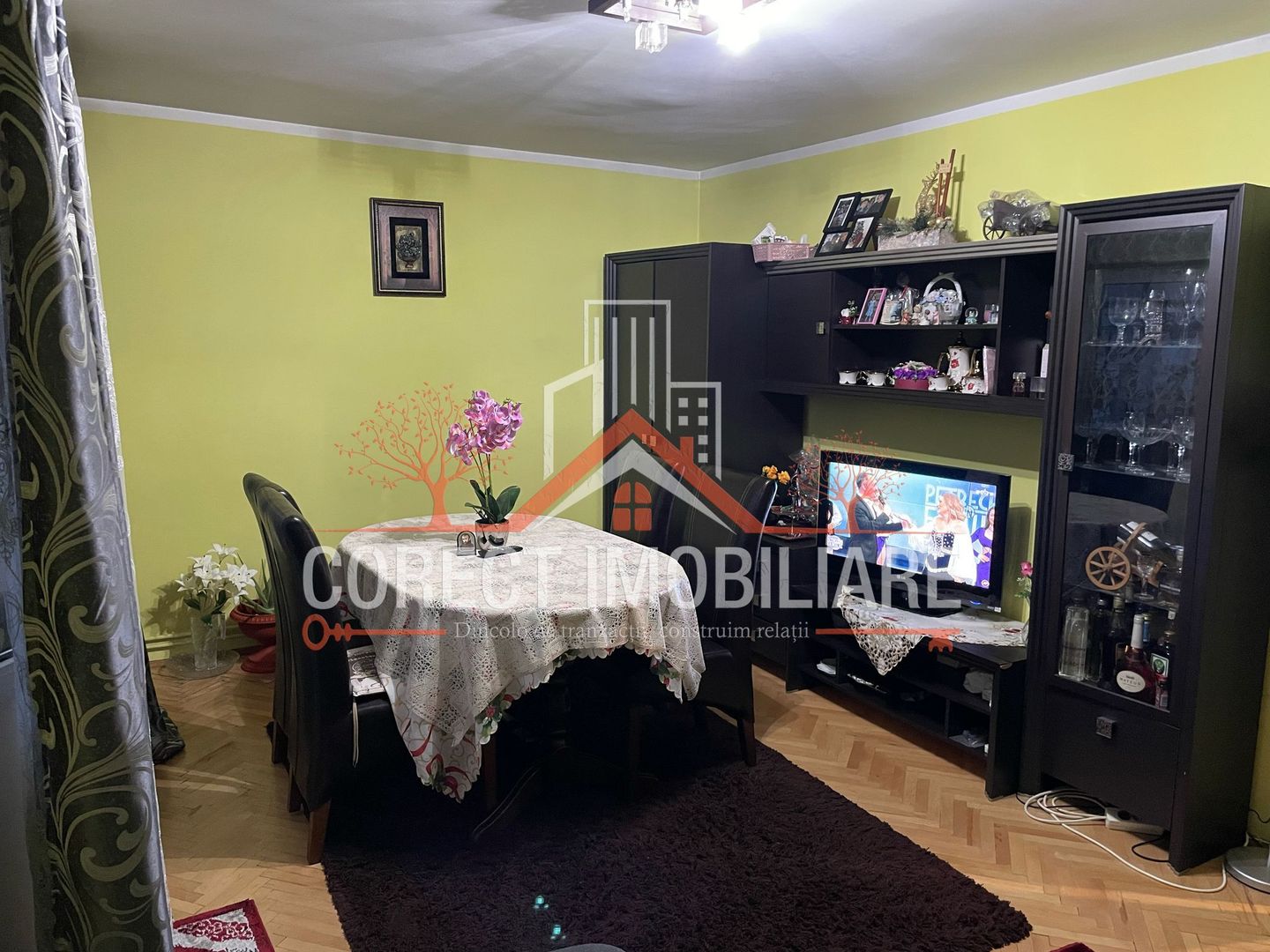 🏡 Se oferă spre vânzare apartament 3 camere decomandat – 67 mp + 2 ba - Poză 3