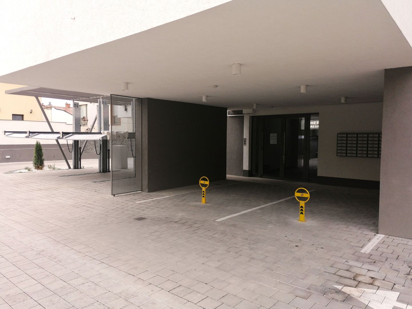 Apartament premium cu 3 camere de închiriat în Gheorgheni – bloc nou, garaj - Poză 21