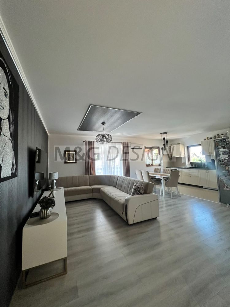 Apartament 3 camere  Dumbravita - Poză 1