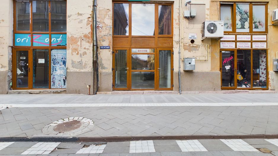 Spațiu comercial pe strada Mețianu - Poză 1