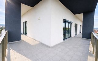 Vanzare penthouse 4 camere, terasa 38 mp, 2 parcari, Iris- Zona Rivus - Poză 12