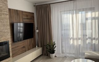 !#! apartament cu 3 camere - Poză 1