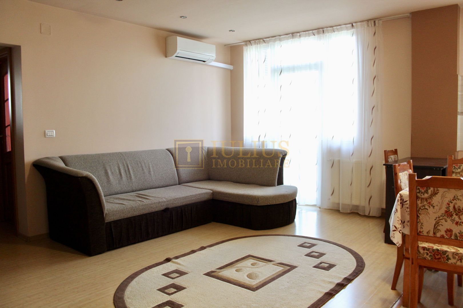 2 camere, recent renovat -Giroc - Poză 1