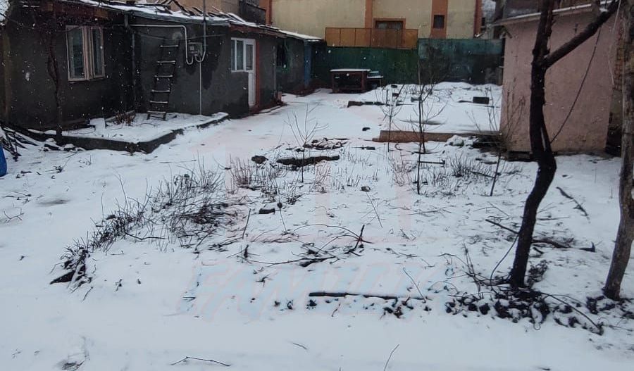 48500 Euro- 293 mp. Teren si casa batraneasca in mun. Galati - Poză 4