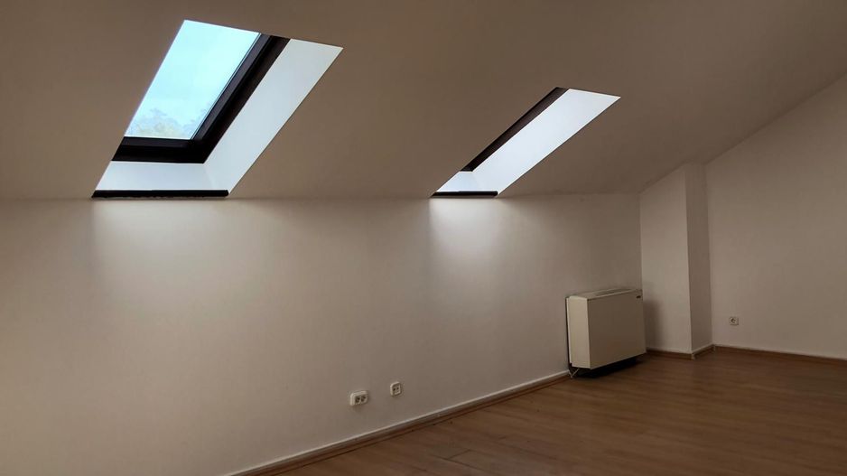 Vila 5 camere cu acces la lacul Baneasa | teren 400 mp - Poză 11