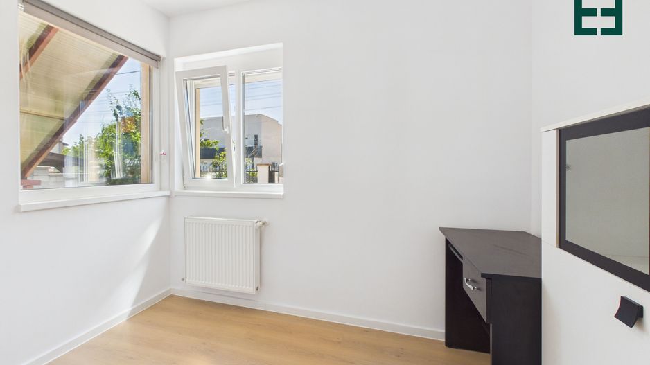 Casă cu 5 camere - Zona Dumbrăvița - Timișoara - Poză 17