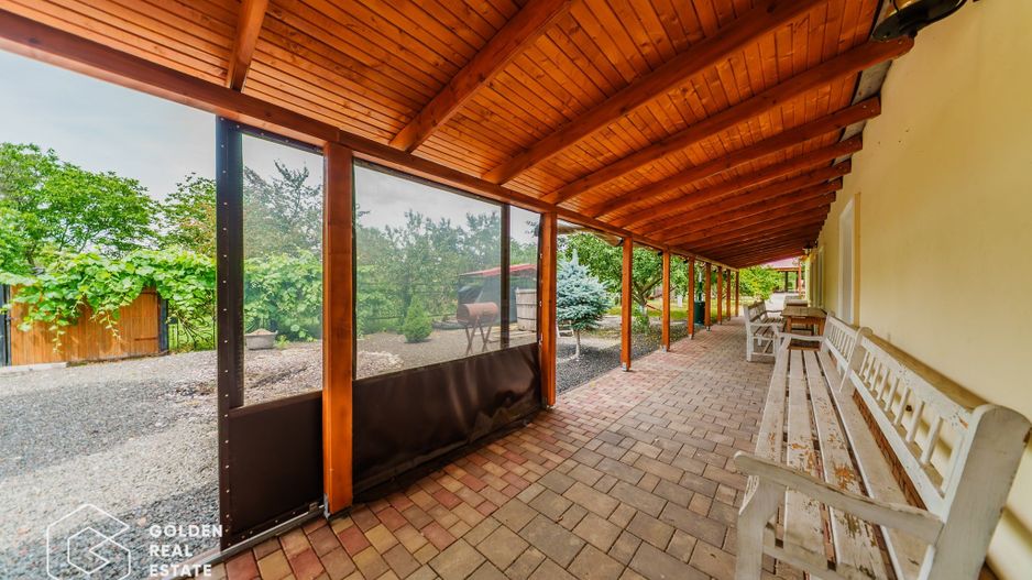 Afacere la cheie: Pensiune functionala sau casa de locuit, Ghioroc - Poză 45