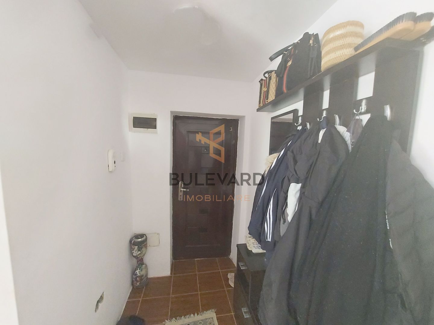 Apartament cu 3 camere/65 mp, zona strazii Eroilor! - Poză 8