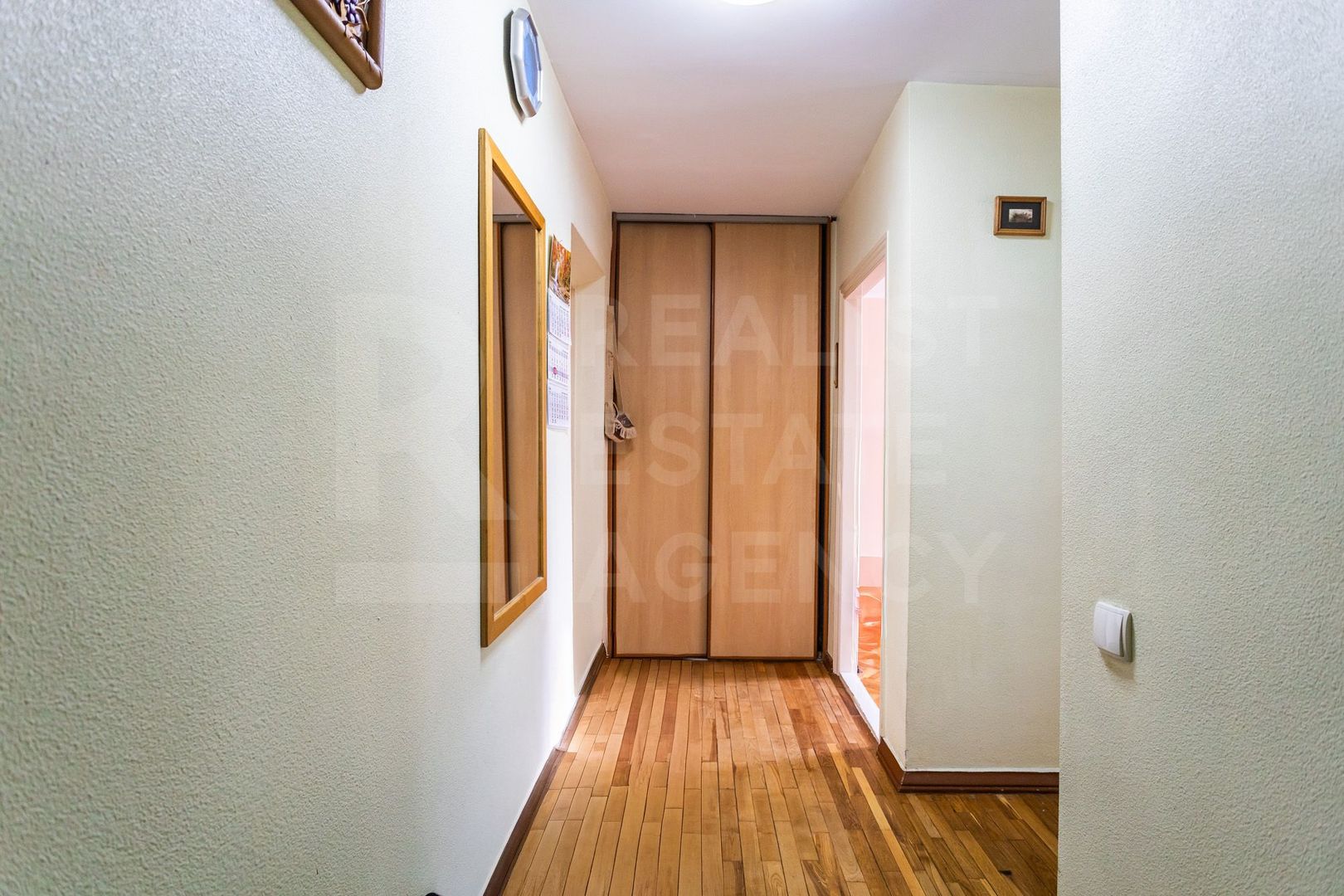 Vânzare, apartament, 4 camere, str. Miron Costin, Rîșcani - Poză 11