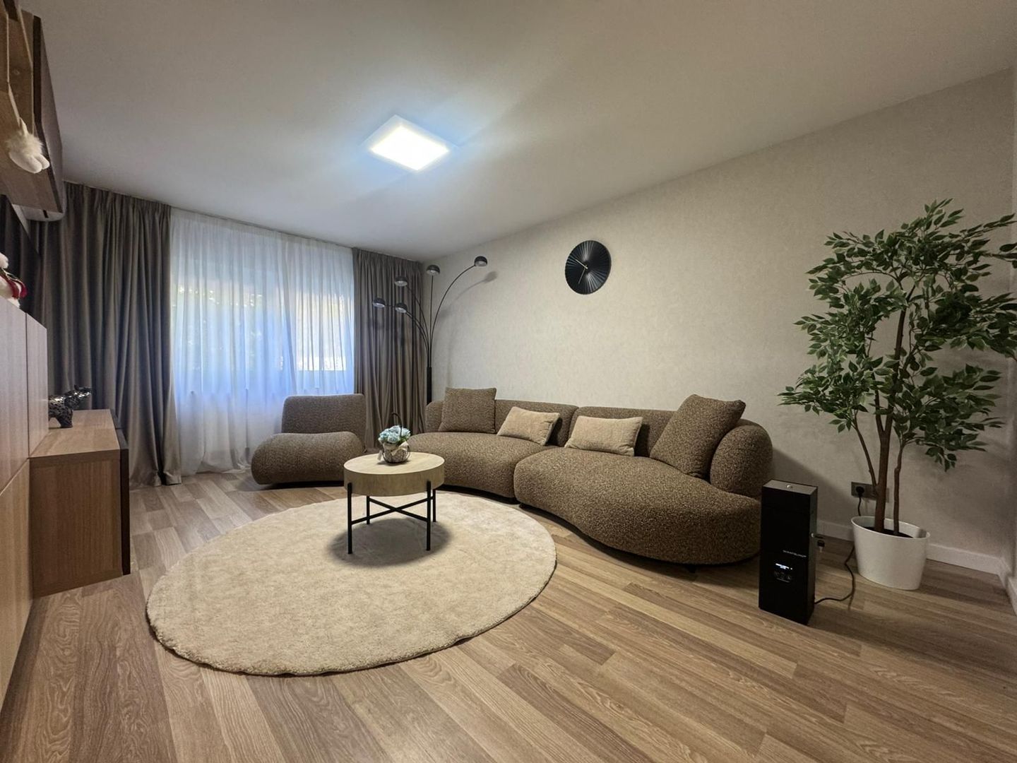 2 camere LUX || AVIATIEI - Poză 1