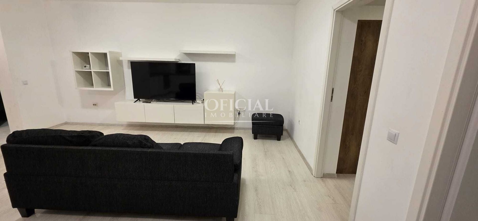 Apartament 3 camere | Parcare | 67 mp | Zona Sub Cetate | Floresti - Poză 3