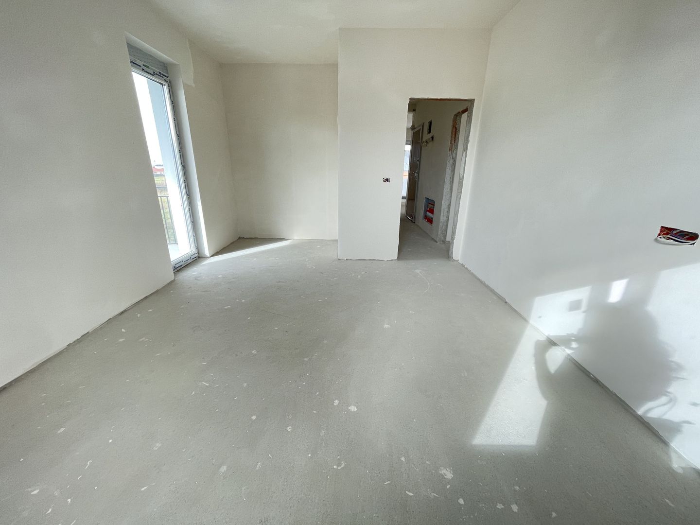 Apartament cu doua camere spatios in Dumbravita - Poză 11