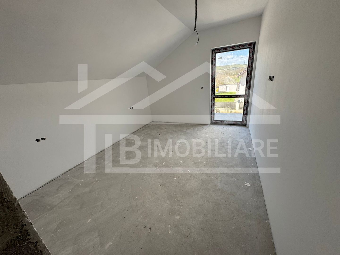 Casa cu 5 camere, 128mp, Zona Corunca - Poză 7
