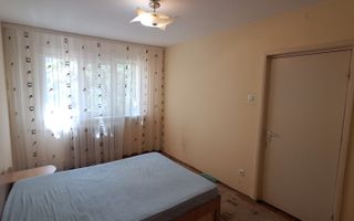 Apartament 2 camere etaj 1/4 de vanzare zona Valea Rosie - Poză 3