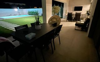 Locuinta individuala exclusivista cu piscina - Dumbravita - Poză 36