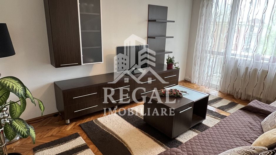 Apartament 3 camere de vânzare – Micro 4 | Decomandat | 57 mp - Poză 2