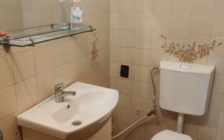 Apartament cu 3 camere de închiriat | Centrul Civic | Oradea - Poză 8
