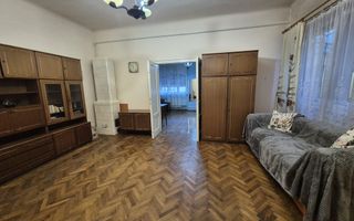 Apartament în Vilă Interbelică – Ultracentral, lângă Parcul Central - Poză 2