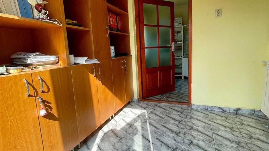 Casa cu teren de 1233 mp la 25 km de Oradea - Poză 2