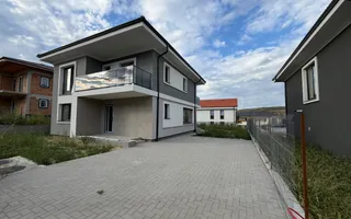 Casa individuala moderna de 120mp, teren 500mp, zona Chinteni - Poză 20