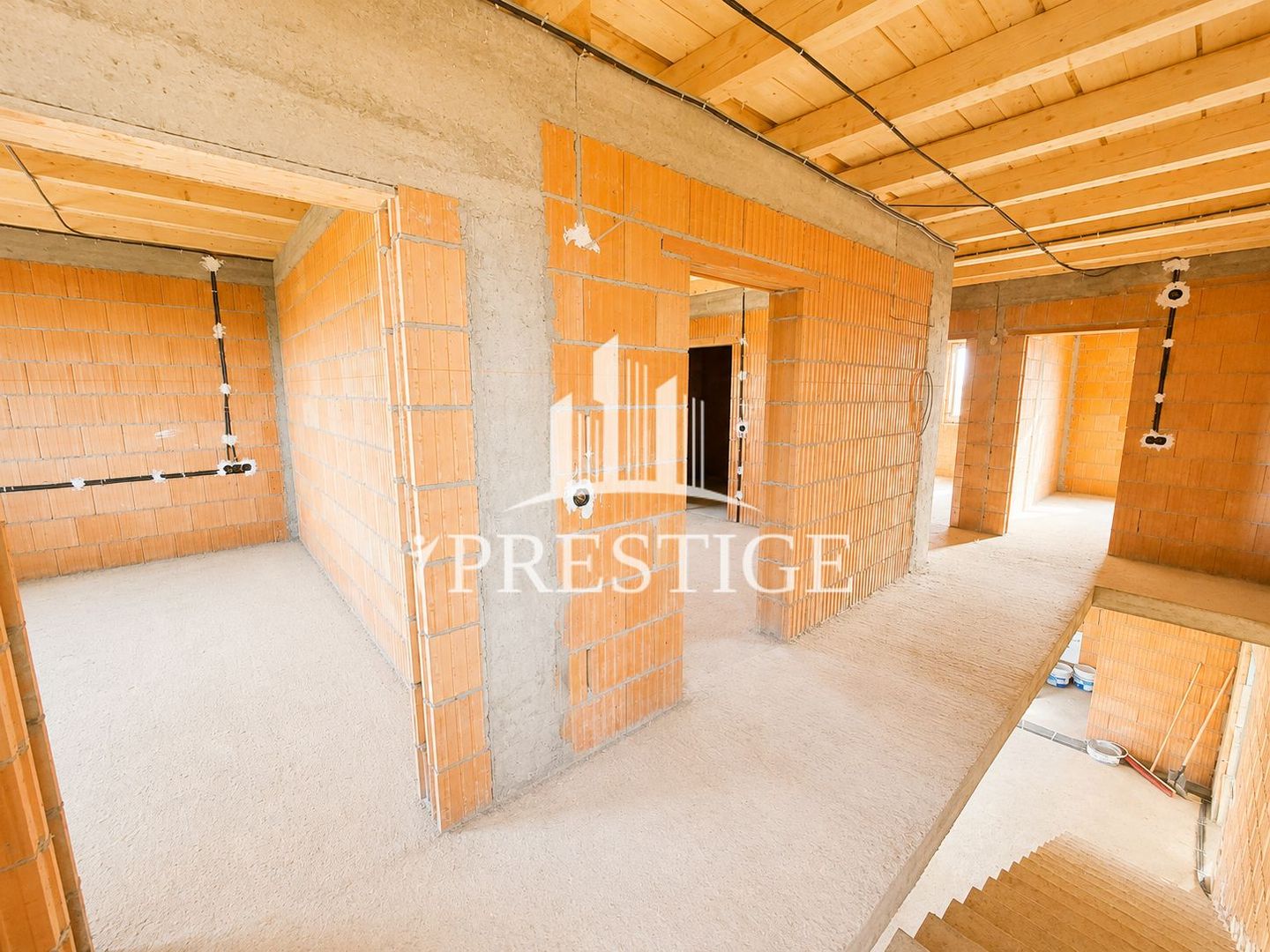 CASĂ DE VÂNZARE P+E | 263 MP UTILI | TEREN 500 M | GARAJ | VETERANI - Poză 8
