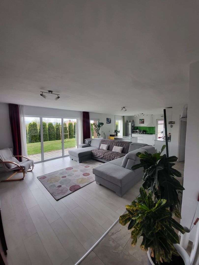 Vând casă în Limba Ciugud - Poză 4