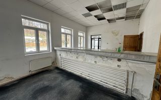 Spatiu central -ideal locuire /pensiune/cabinet/birouri- Sangeorz-Bai - Poză 9