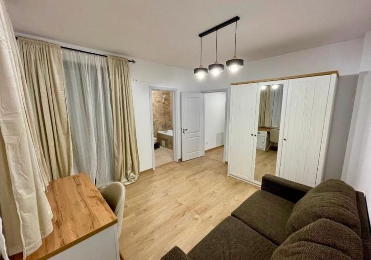 Casă modernă de închiriat în Otopeni | 2 locuri de parcare - Poză 1