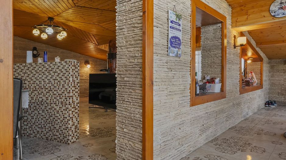 Comision 0% 2 case Vila + Spatiu Comercial + Curte Proprie - Poză 29