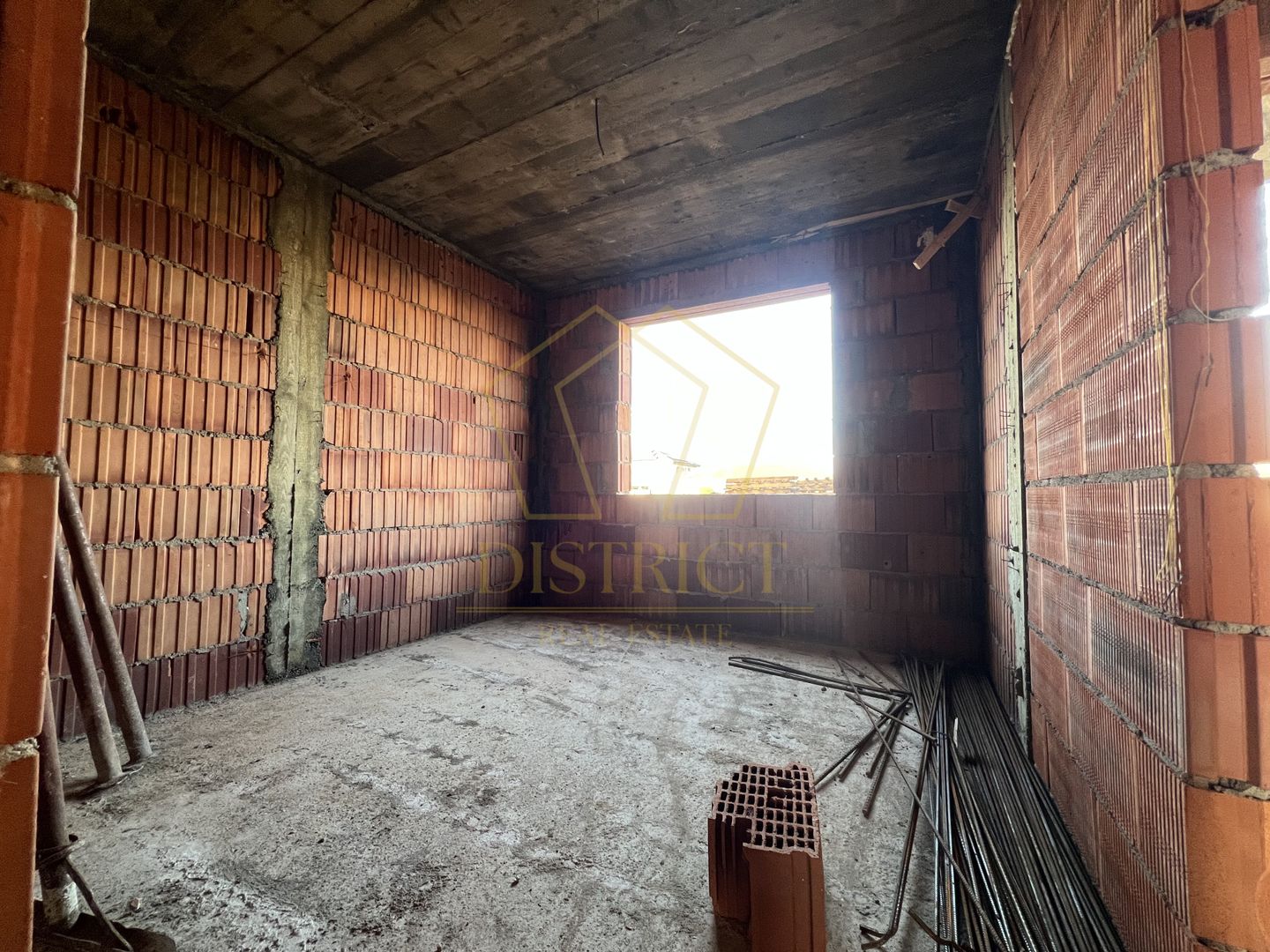 Duplex superb cu 4 camere despartit prin garaj | Chisoda | Pasha Garden - Poză 2