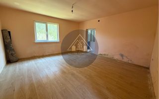 Casa de vanzare, Medias - Poză 16