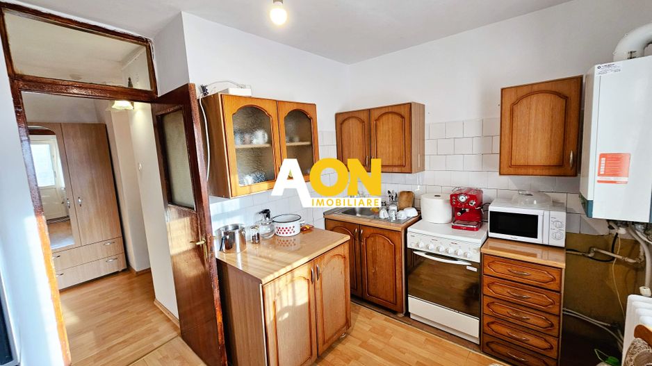 Apartament 3 camere, 2 bai, etaj 3, zona Liceului Sportiv - Poză 5