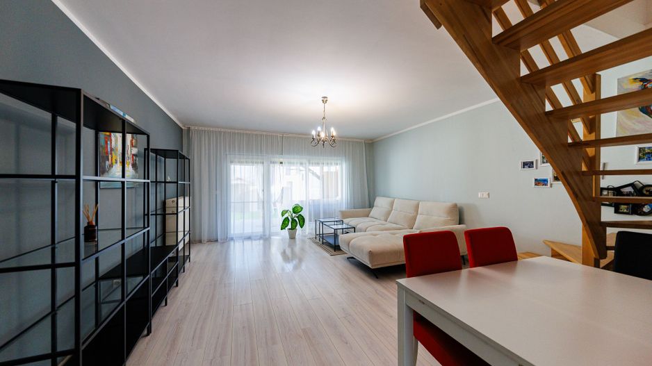 Casă primitoare și cochetă în Dumbrăvița – langa pădure și lac | Com 0 - Poză 38