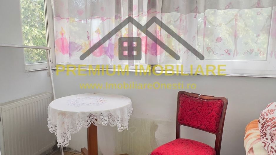 Apartament decomandat cu 2 camere zona centrala - Poză 6