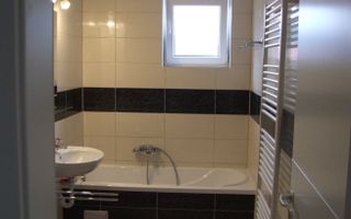 Inchiriere apartament 2 camere + parcare,  Avantgarden 3 - Poză 5