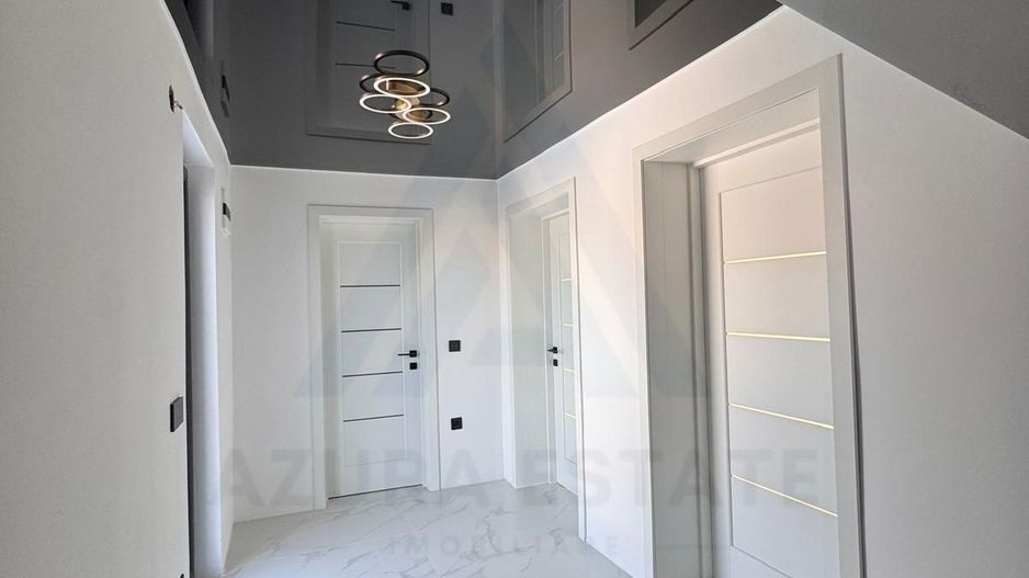 Casa moderna constructie noua 195 mp utili si 100 mp curte Sura Mare - Poză 20