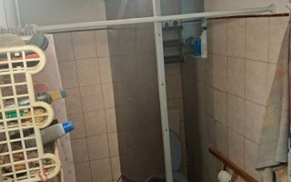Casă de Vânzare | 3 Camere | 140 MPU | Anexe | Comuna Rosia - Poză 3