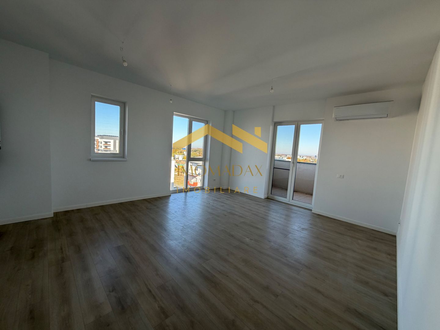 109 Corner-3 Camere-Etaj 1 - Poză 1