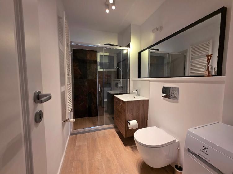 Închiriere 4 camere Lux Decebal, Centrala, Dressing, Parcare - Poză 7