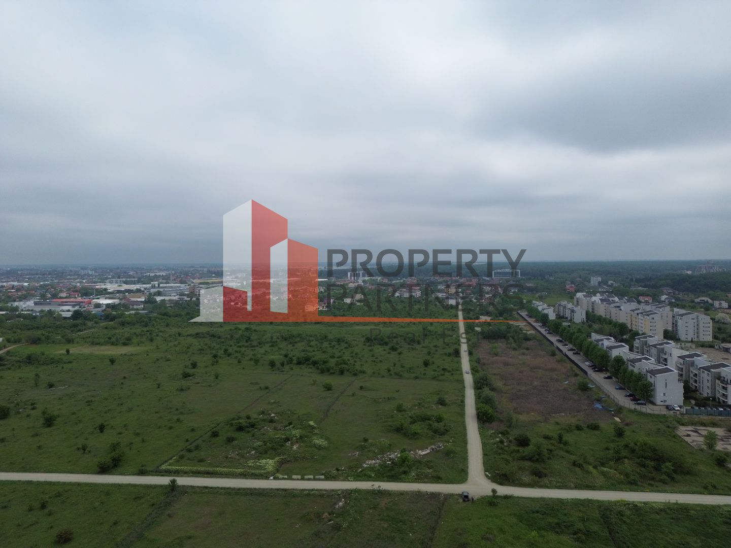 Teren Drumul Opalului -  cu Piscul Corbului - Poză 10