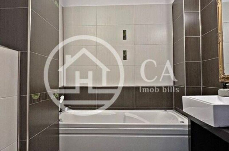 Apartament de inchiriat cu 3 camere in zona Dacia, Oradea - Poză 6