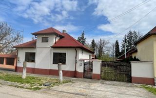 Casă de vânzare în Vașcău–natură, liniște și confort modern- 72000 Eur - Poză 2