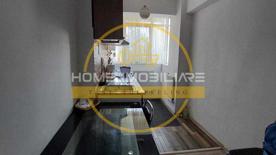Alexandru Cel Bun Apartament 2 Camere Decomandat Etaj Intermediar Lift - Poză 4